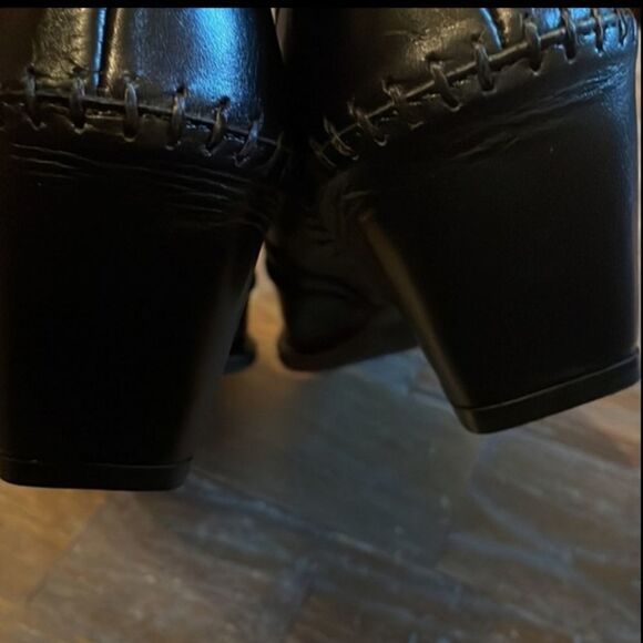 Pikolinos Pointy Toe Leather Loafer Heels - Picture 8 of 12